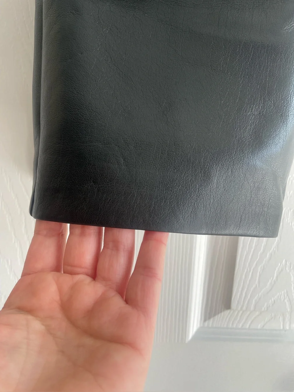 Wilfred Melina High-Waist Faux Leather Pants - Black - Picture 4 of 7